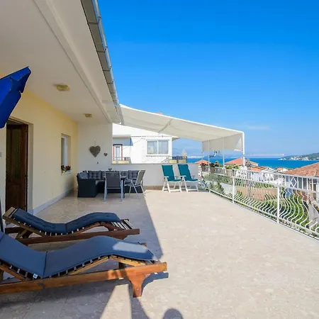 Modern Near With Sea View Terrace And Lounge Area - Two Bedroom *